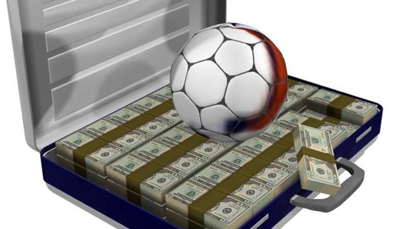 ภาพประกอบ: ตัวอย่างของเว็บไซต์ปลอมที่ใช้เทคนิคหลอกลวงผู้เล่น